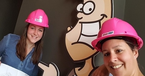 Nieuwsbericht: Roze bouwhelmen op en gáán!