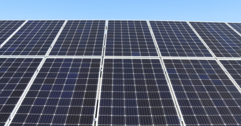 Nieuwsbericht: Hete zonnepanelen koelen